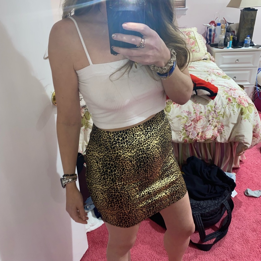 NMT metallic Leopard skirt - Picture 3 of 3